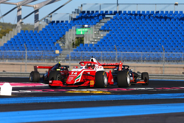 Гонщики Академии Ferrari доминируют в Формуле Regional