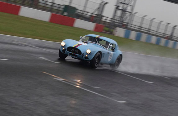 Баттон принимает участие в фестивале Goodwood Revival