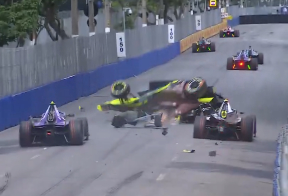 Формула E: Первую гонку сезона выиграл Джейк Деннис