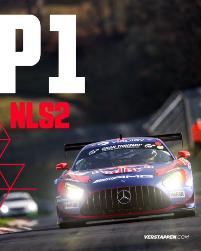 Макс Ферстаппен выиграл гонку на Нюрбургринге