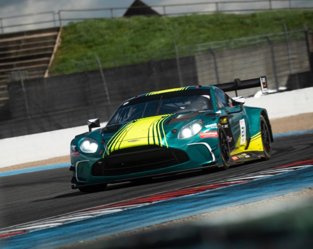 Экипаж Лэнса Стролла неудачно выступил в гонке GT