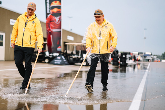 Indy 500: Квалификация перенесена на воскресенье